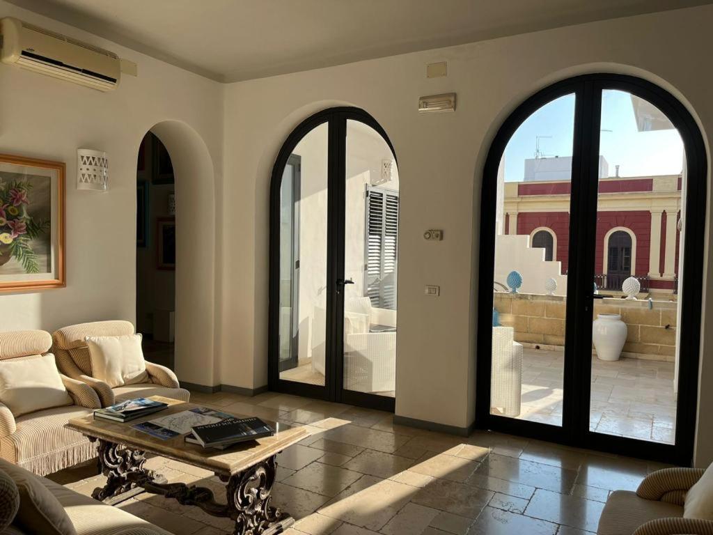 Palazzo Angelelli Bed & Breakfast Gallipoli Exterior foto