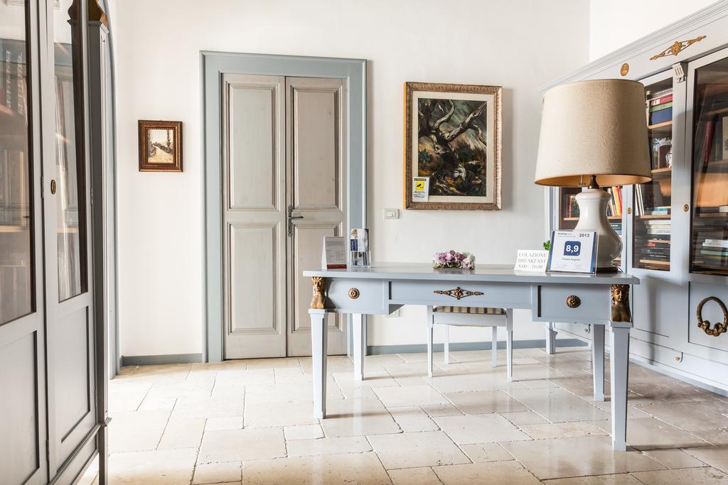 Palazzo Angelelli Bed & Breakfast Gallipoli Exterior foto